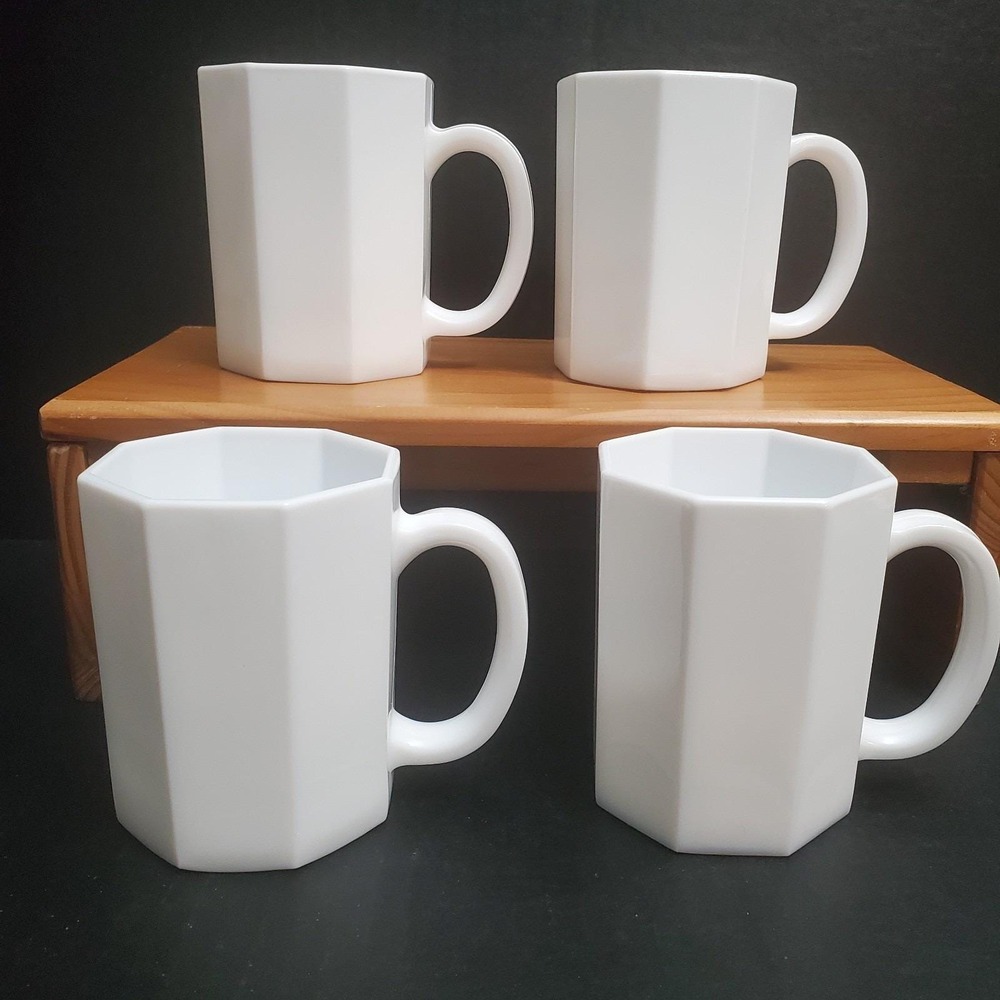 Set Of 4 Vintage Arcoroc France White Milk Glass Octagon Coffee‎ Cup Mug MCM